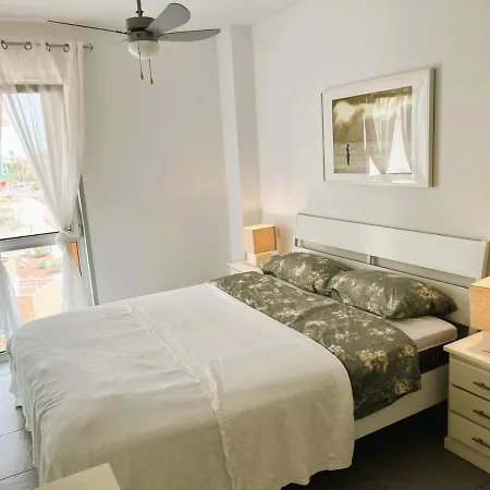 Apartment On The Spot With Amazing View In El Medano (Tenerife)