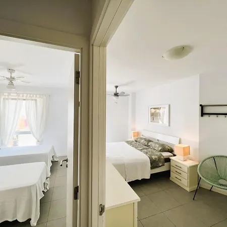 Apartment On The Spot With Amazing View In El Medano (Tenerife)